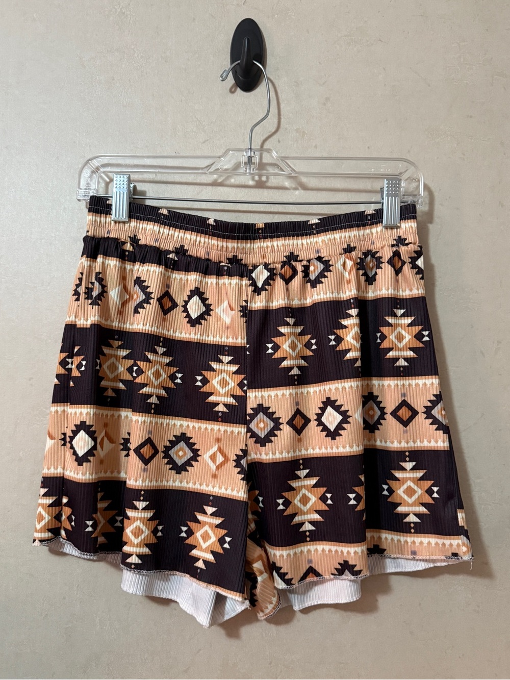 Aztec Southwestern Print Elastic Waist Shorts – Brown Black Tan – Size M